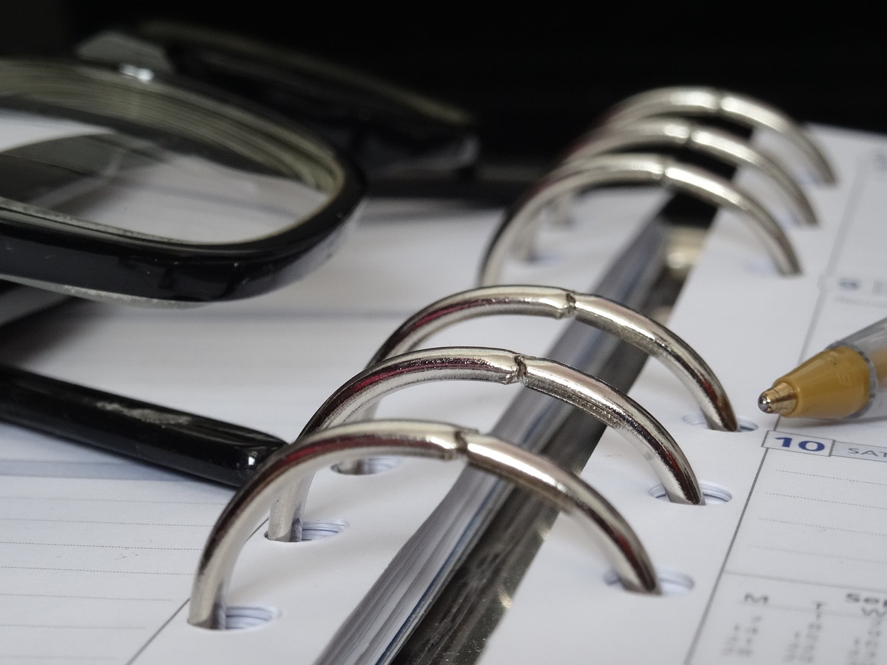 découvrez comment évaluer les besoins de vos clients de manière efficace pour améliorer vos services et renforcer votre relation client. notre guide vous aide à comprendre les attentes et à répondre aux besoins spécifiques de votre clientèle.