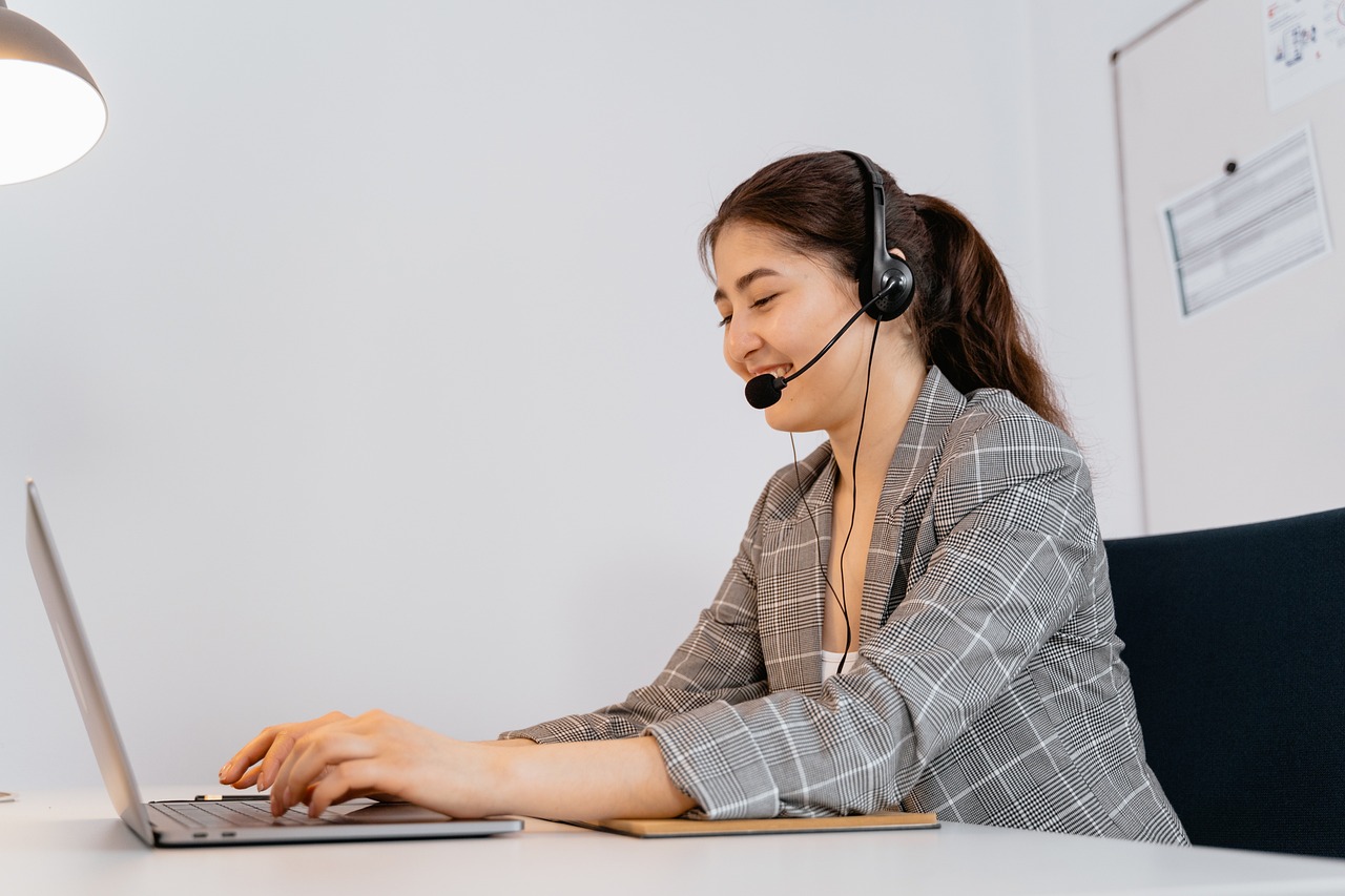 découvrez l'art du télémarketing, une stratégie efficace pour atteindre vos clients potentiels. apprenez comment optimiser vos campagnes, augmenter votre chiffre d'affaires et établir des relations durables grâce à des techniques de vente par téléphone adaptées à votre secteur d'activité.