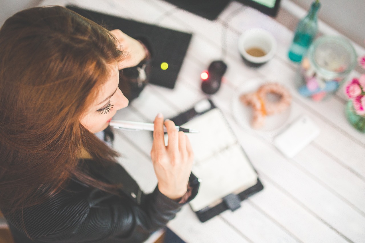 découvrez des stratégies efficaces pour améliorer la productivité de votre équipe de télévente. maximisez vos résultats avec des techniques éprouvées et des outils innovants qui boosteront vos performances en télémarketing.