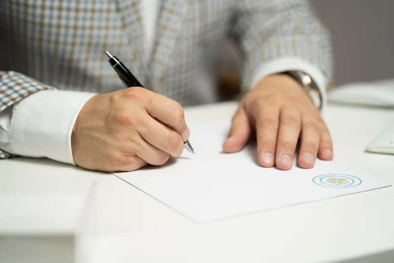 Conditions d'adhésion : les clauses qui font mal