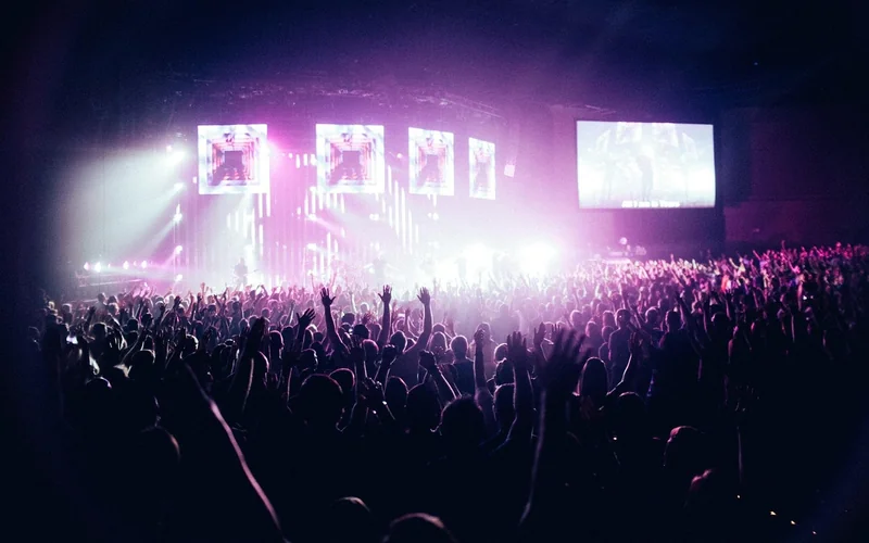 Capacité en concert : quand les normes changent tout