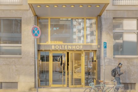 yellow and gray Boltenhof hotel door